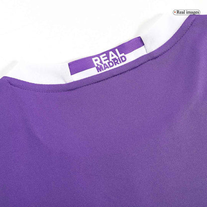 Retro MODRIĆ #19 Real Madrid Mens Away Soccer Jersey 2016/17 Purple