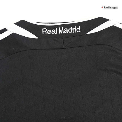 Retro Real Madrid Mens Away Long Sleeve Soccer Jersey 2006/07 Black