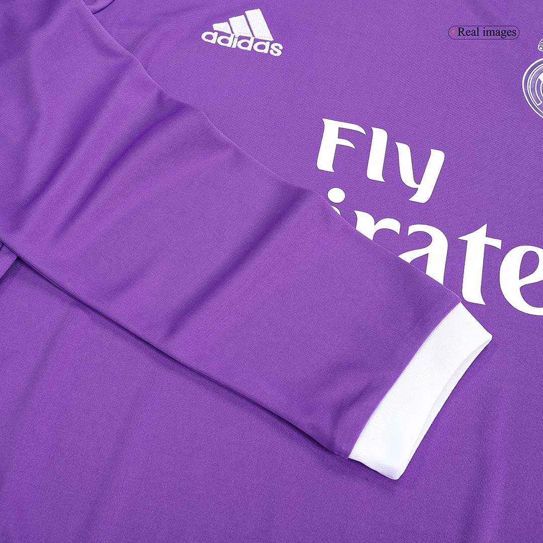 Retro RONALDO #7 Real Madrid Mens Away Long Sleeve Soccer Jersey 2016/17 Purple