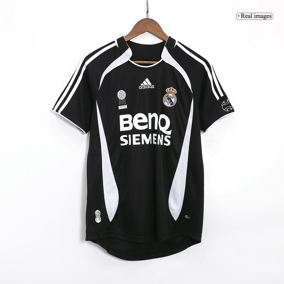 Retro RAUL #7 Real Madrid Mens Away Soccer Jersey 2006/07 Black