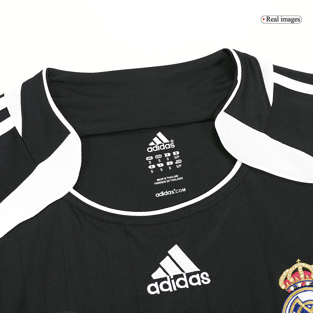 Retro SERGIO RAMOS #4 Real Madrid Mens Away Long Sleeve Soccer Jersey 2006/07 Black