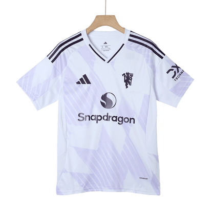 B.FERNANDES #8 Manchester United Mens Away Soccer Jersey 2025/26 White