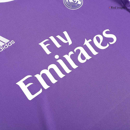 Retro KROOS #8 Real Madrid Mens Away Soccer Jersey 2016/17 Purple