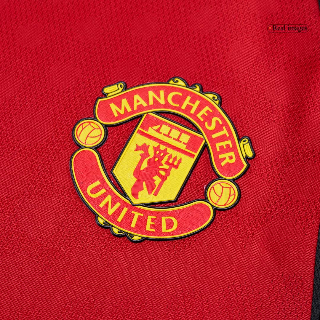 B.FERNANDES #8 Manchester United Mens Home Soccer Jersey 2025/26 Red - Player Version
