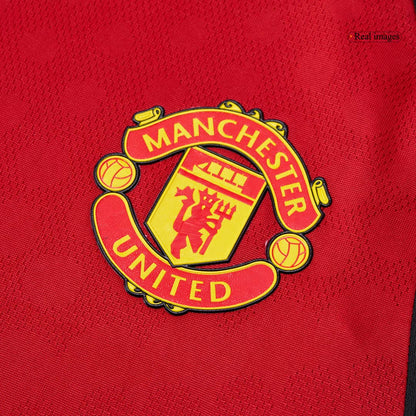 B.FERNANDES #8 Manchester United Mens Home Soccer Jersey 2025/26 Red - Player Version