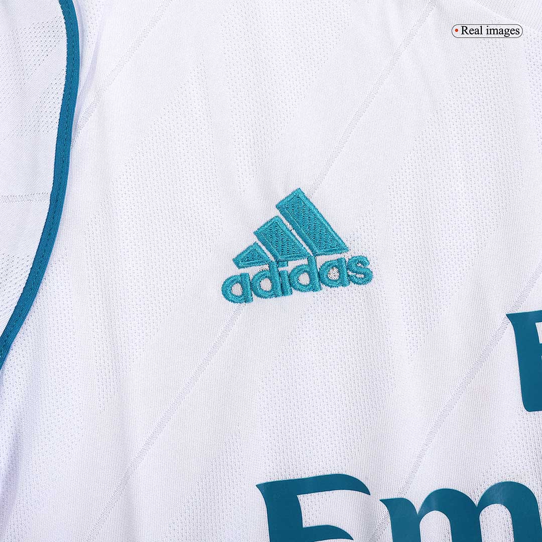 Retro MODRIĆ #10 Real Madrid Mens Home Soccer Jersey 2017/18 White