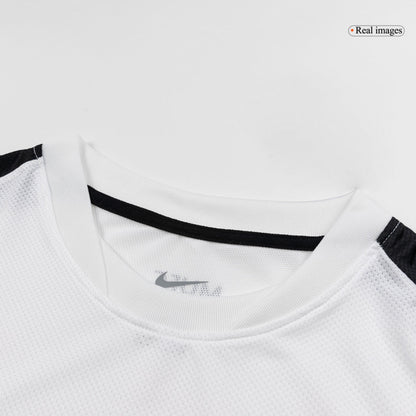Retro Manchester United Mens Away Soccer Jersey 2010/11 White