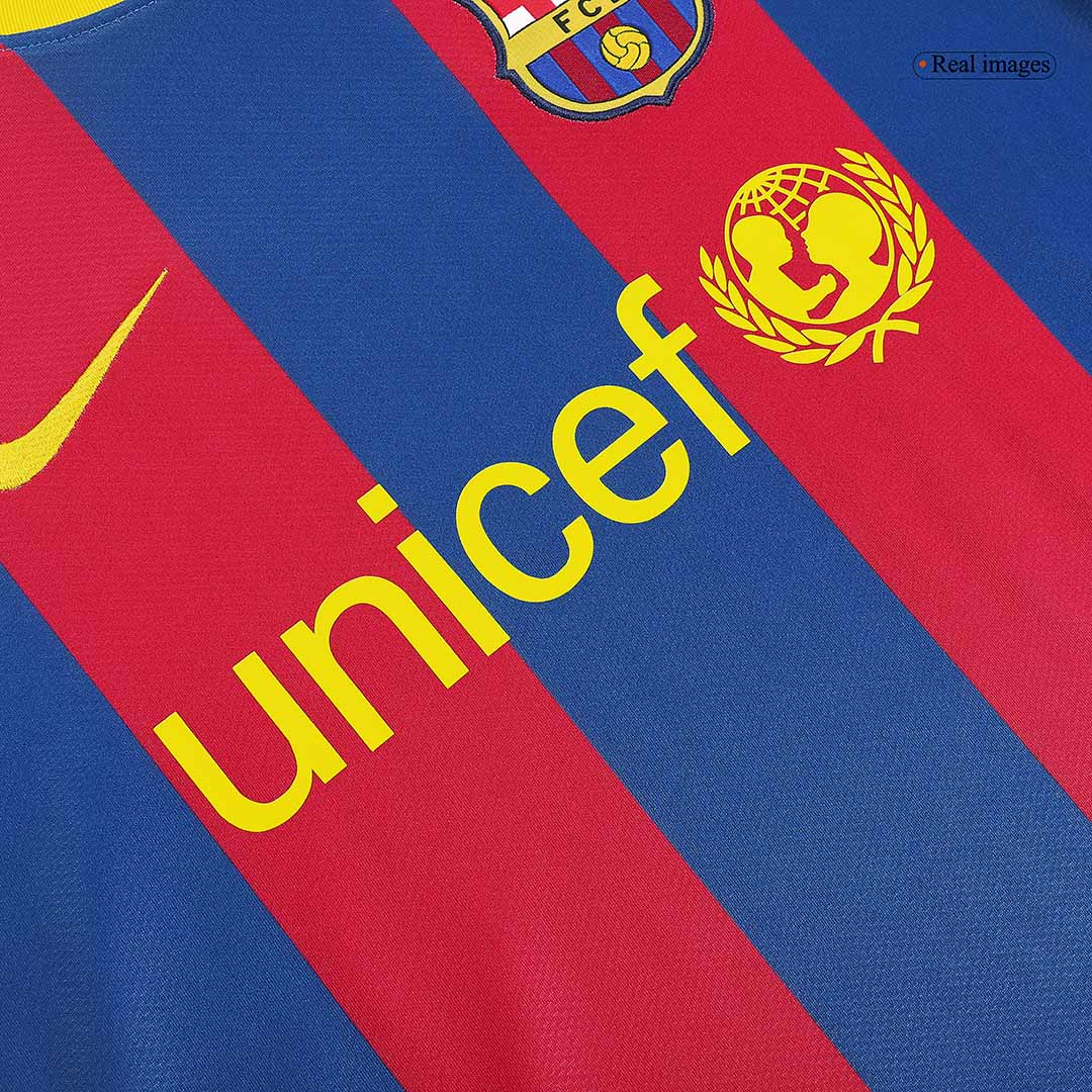 Retro XAVI #6 Barcelona Mens Home Soccer Jersey 2010/11 Red&Blue
